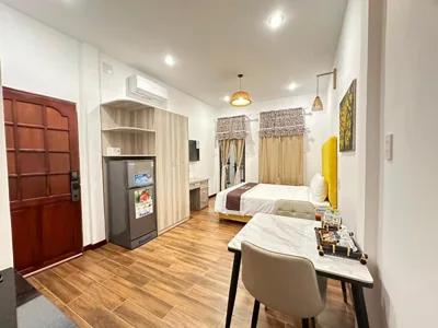 Estudio con balcón — BA TAM VU SUA Homestay